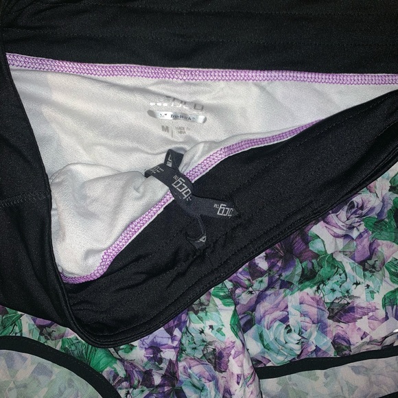 Bcbg athletic shorts - Picture 2 of 3